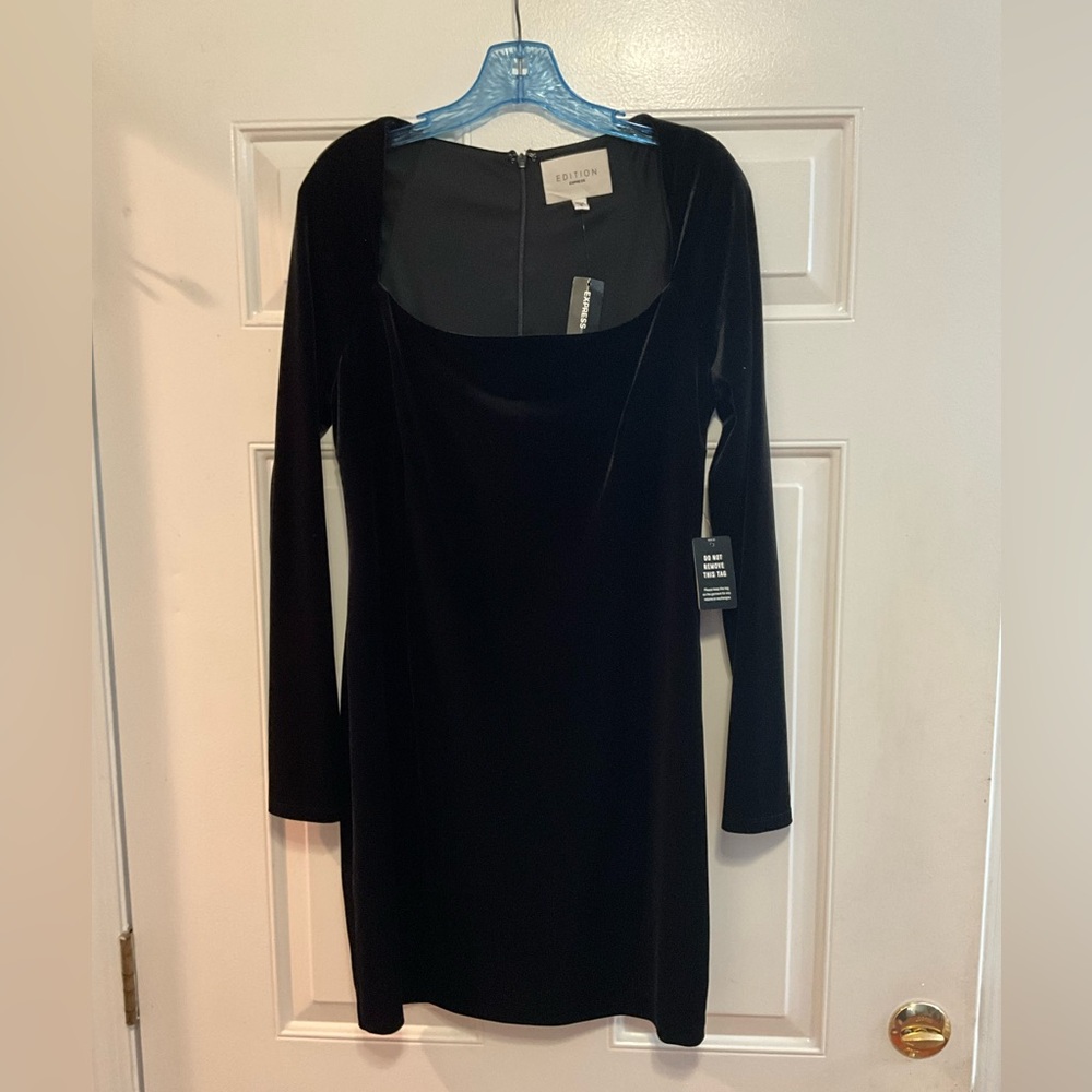 NWT ~ Express Long Sleeve Black Dress Sz. M